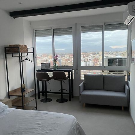 Sky Views Studio In City Centre Alicante Luaran gambar