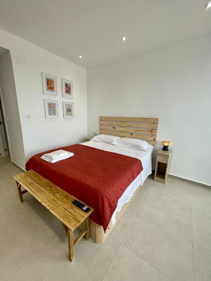 Sky Views Studio In City Centre Alicante Luaran gambar