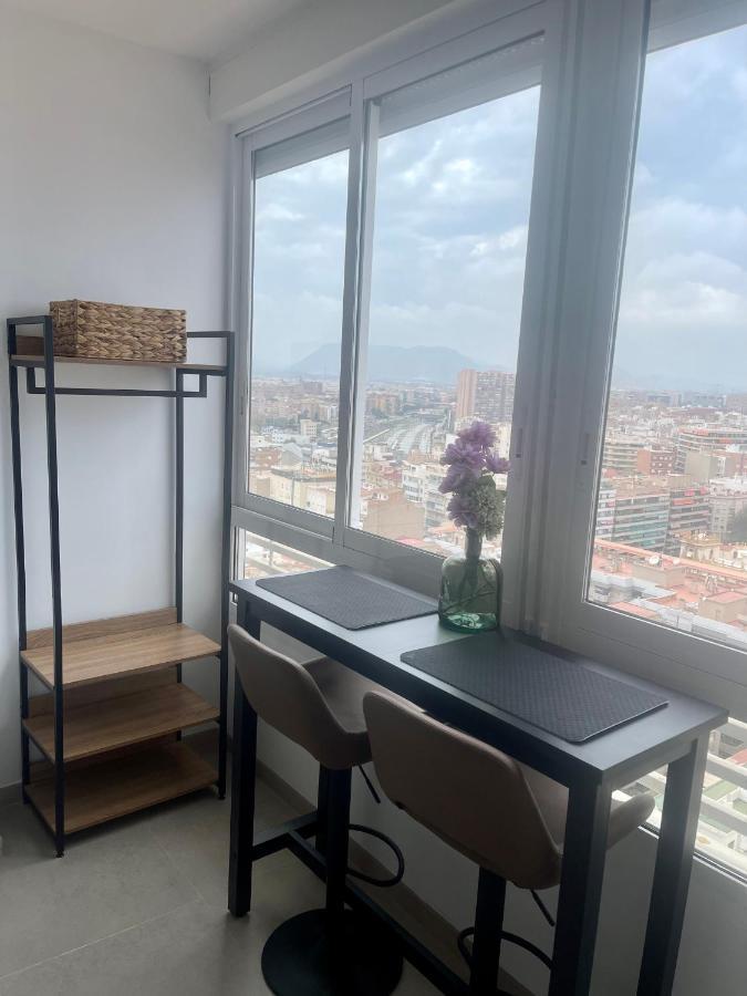 Sky Views Studio In City Centre Alicante Luaran gambar